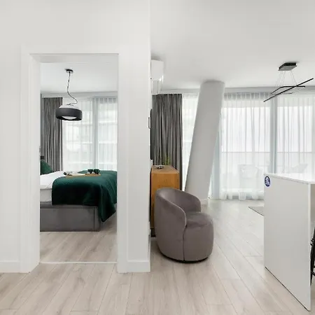 Wave - Seaview B645 - Free Parking *